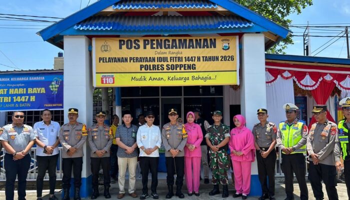 Pastikan Arus Mudik Lebaran, Bupati Soppeng Tinjau Pos Operasi Ketupat