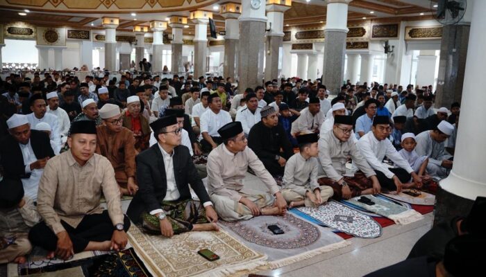 Shalat Ied di Masjid Agung Darussalam, Bupati Soppeng Paparkan Capaian Pembangunan