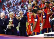 Trump Dicemooh saat Serahkan Trofi Piala Dunia