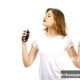 Setop Semprot Parfum di Leher! Ini Bahayanya untuk Kesehatan